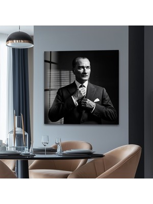 Myphotostation Siyah Takım Elbiseli Atatürk Dekoratif Temperli Cam Tablo, Modern Uv Baskılı Duvar Tablosu, Salon ve Ofis Için Şık Duvar Dekoru
