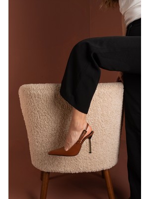 Ayakkabı Prensi Jade Toka Detaylı Taba Rugan 10 cm Kadın Stiletto, Topuklu Ayakkabı