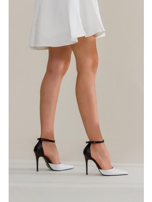 Ayakkabı Prensi Edra Bilekten Bantlı Beyaz Siyah Siyah 10 cm Kadın Stiletto, Topuklu Ayakkabı
