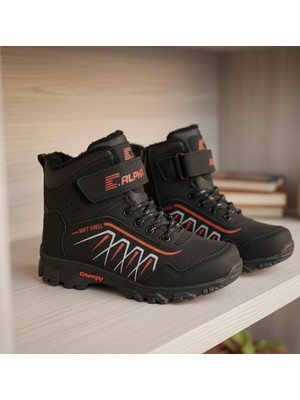 Almera Soğuk Havalara Özel: Suya Dayanıklı & Içi Kürklü Kaymaz Taban Kışlık Bot