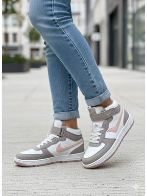 Asiya Yüksek Konçlu Spor Ayakkabı: Stil ve Konforun Birleşimi