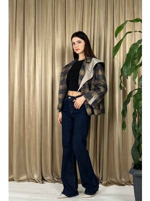 Klex Kadın Ekose Desenli Geniş Yakalı Düğmeli Kısa Ceket Kahverengi - M