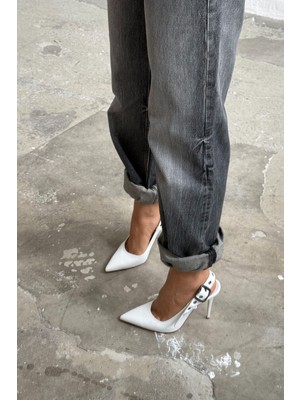 Ayakkabı Prensi Tove Kapsül Detaylı Beyaz Mat Ince Topuklu Ayakkabı Kadın