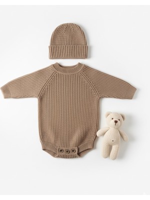 Meriç Bebe Unisex Dikişsiz Triko Badi & Şapka Seti - Alttan Düğmeli Reglan Kol Pamuksu Akrilik (3-12 Ay)