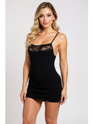 Başcılar Kadın Siyah Dantelli Göğüs Dekolteli Yırtmaçlı Fiyonklu Gecelik – Modern ve Şık Tasarım