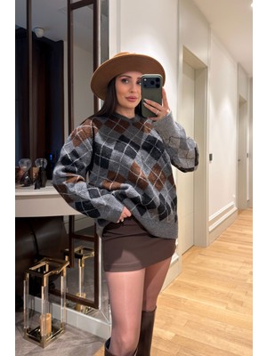 Magarde Baklava Desen Renkli Triko- Gri