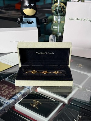 Van Cleef & Arpels Gold Ahşap Taşlı Unisex Bileklik