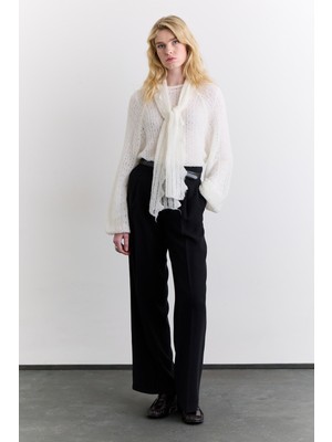 Manuka Bağlama Yakalı Ajurlu Kazak Ekru