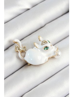 Shopwave Zirkon Taşlı Inci Detaylı Beyaz 3D Kedi Figürlü Gold Renk Kadın Broş