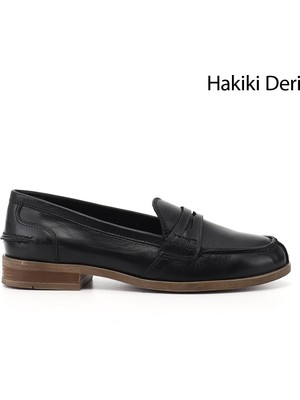 GÖNDERİ Kadın Siyah Hakiki Deri Loafer Ayakkabı 2,5 cm Taban Tipi ile Rahat Kullanım