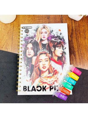 Hediye Vakti Bts Girl Konuşan Ajanda & Ruh Halim Keçeli Kalem Hediye Seti – K-Pop Temalı Motivasyonlu Planlayıcı