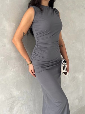 Velmora Fashion Kolsuz Yırtmaçlı Uzun Maxı Boy Elbise - Gri