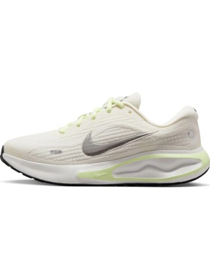 Nike Journey Run Womens Running Shoes Reflektörlü Kadın Yürüyüş Koşu Ayakkabısı Yeşil