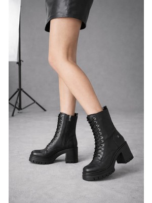 Melinta Shoes Melinta Kalın Topuklu Bağcıklı Kadın Siyah Cilt Bot