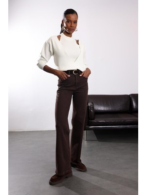 5in1Canpolat Kahverengi Süet Kemerli Likralı Düz Kesim Jean 1005