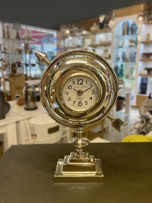 Çırpan Ev Gümüş Ok Figürlü Masa Saati 17X29CM