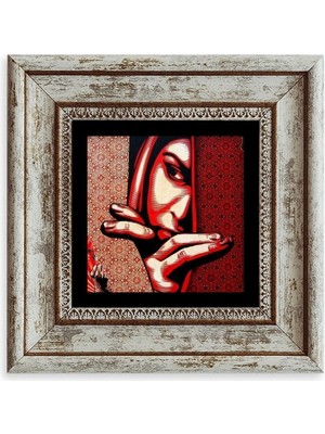TeknoKapsül Kadın Çerçeveli Taş Tablo 20 cm