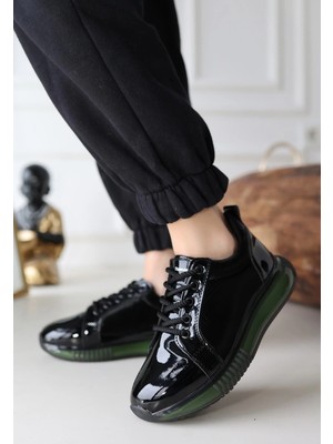 LTG Nova Piona Siyah Rugan Yeşil Tabanlı Spor Ayakkabı