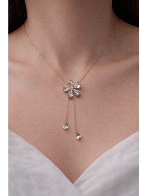 Huma Butik Takı Aksesuar Kristal Çiçek Detaylı Lariat Kolye