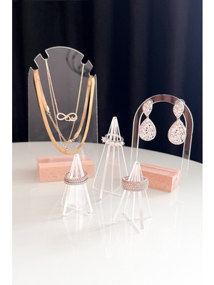 Kuzeylina Akrilik & Ahşap Takı Stand Seti – Küpelik, Kolye Standı ve 3’lü Yüzük Standı