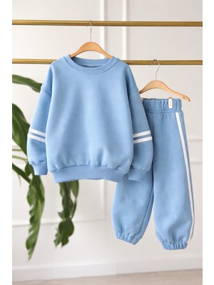 Kr Kids Butik Erkek Çocuk Mavi Eşofman Takımı – Şerit Detaylı, Oversize Kesim, Pamuklu Spor Takım