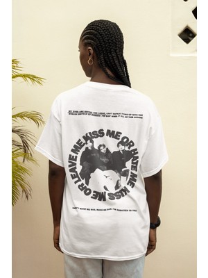 Sevbano Stray Kids Kiss Me Or Hate Me Sırt Baskılı Unisex Oversize Müzik Grubu Tişört