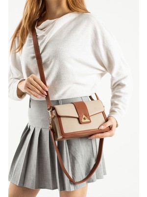 Asel Çanta,kilit Detaylı,üç Gözlü ,baget açık vizon taba  Kadın Kol ve Çapraz Çantası