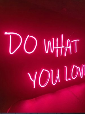 Do What You Love Neon LED Duvar Dekoru Neon Tabela 60 x 30 cm