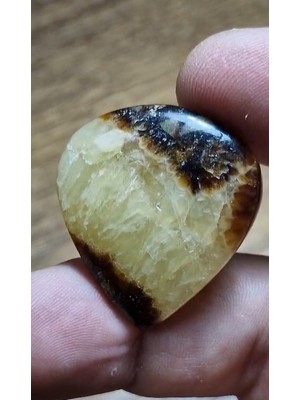 Aries 40.80CT 31.6X28.8MM Pear Yellow Septerian