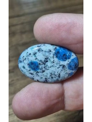 Aries 22.90CT 29X20MM Natural Oval K2 Jasper