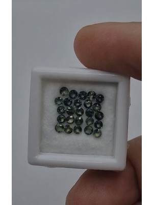Aries 3.09CT 2.6mm 25 Pcs Round Natural Green Sapphire