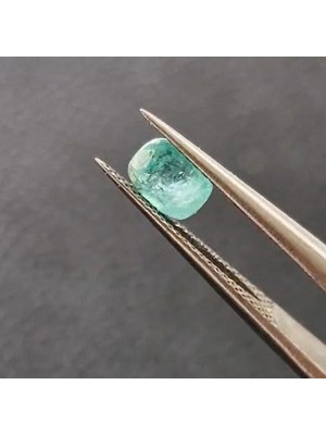 Aries 0.62CT 5.1x4.3mm Cushion Natural Emerald Zambia