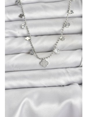 Üreticiniz Pirinç Gümüş Renk Yonca Model Kadın Kolye