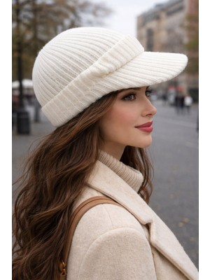 Aydın Şapkacınız Kadın Kışlık Vizörlü Örgü Bere – Yumuşak Dokulu, Siperli Şık Bere Şapka