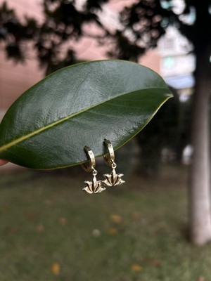 Goldium Altın Lotus Küpe