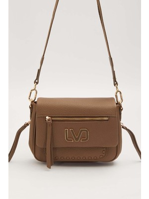 Lêvi D'or Mıknatıs Kapaklı Körüklü Logolu Uzun Askılı Orta Boy Kadın Günlük Omuz Çantası Koyu Vizon