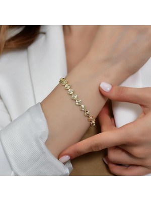 Goldium 14 Ayar Altın Kalem Işçilikli Sıralı Yonca Bileklik