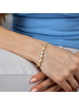 Goldium 14 Ayar Altın Kalem Işçilikli Bileklik