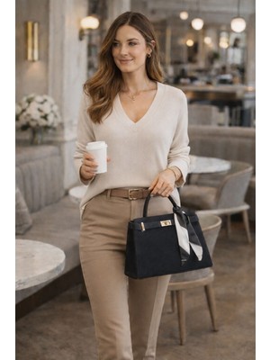 Zerva Queen Ön Kemerli Fularlı Nubuk Çanta