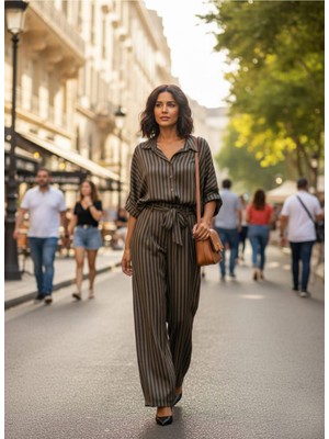Ayshan Kemerli Çizgili Saten Pantolon