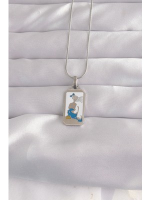Ayder Timya 316L Çelik Gümüş Renk Beyaz Mineli Kız Figür Tarot Kolye (Timya/1395) 190917