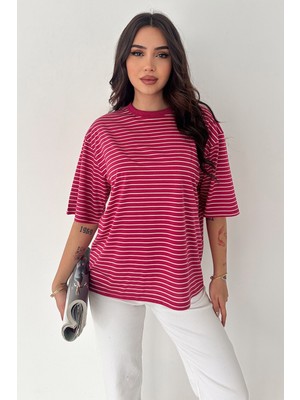 Noa Noa Kadın Oversize Çizgili Tişört – Monochrome Ease