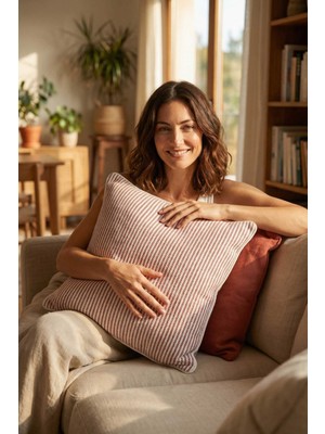 Jojomia Runa Kırlent Kılıfı Red Clay 45x45 %100 Pamuk