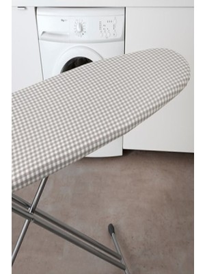 IKEA Lagt Gri Ütü Masası Kılıfı 108-120 cm Desenli ve Dayanıklı Malzeme ile Kullanıma Uygun