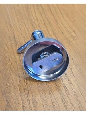 Kapı Arkası Krom Metal Iki Uçlu Havlu Asma Aparatı | Montajlı Havluluk | Otel Buklet Serisi