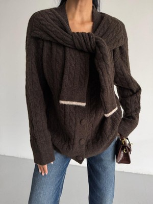 Ribana Classic Kadın Yumoş Dokulu Saç Örgü Detaylı Düğmeli Ekstra Kol Detaylı Bol Kesim Hırka - 2561