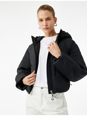 Koton Fermuarlı Uzun Kollu Su Itici Kapüşonlu Crop Şişme Mont