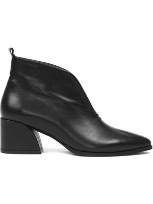 Celal Gültekin Kadın Siyah Kalın Topuklu Deri Bot