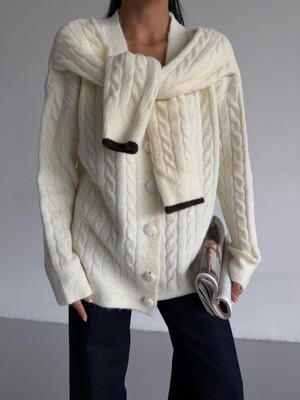 Ribana Classic Kadın Yumoş Dokulu Saç Örgü Detaylı Düğmeli Ekstra Kol Detaylı Bol Kesim Hırka - 2561