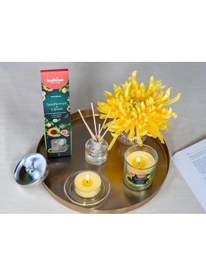 Ayçiçeği ve Narenciye Kokulu Kavanozda Mum – Kapaklı, Sarı – 25 Saat Yanma Süresi – Doğal Bitki Bazlı – Uzun ve Etkili Koku Yayılımı